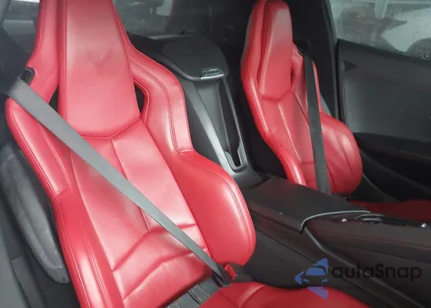 2021 Chevrolet Corvette Stingray Rwd 1Lt from USA, damaged, VIN 1G1YA2D45M5102209